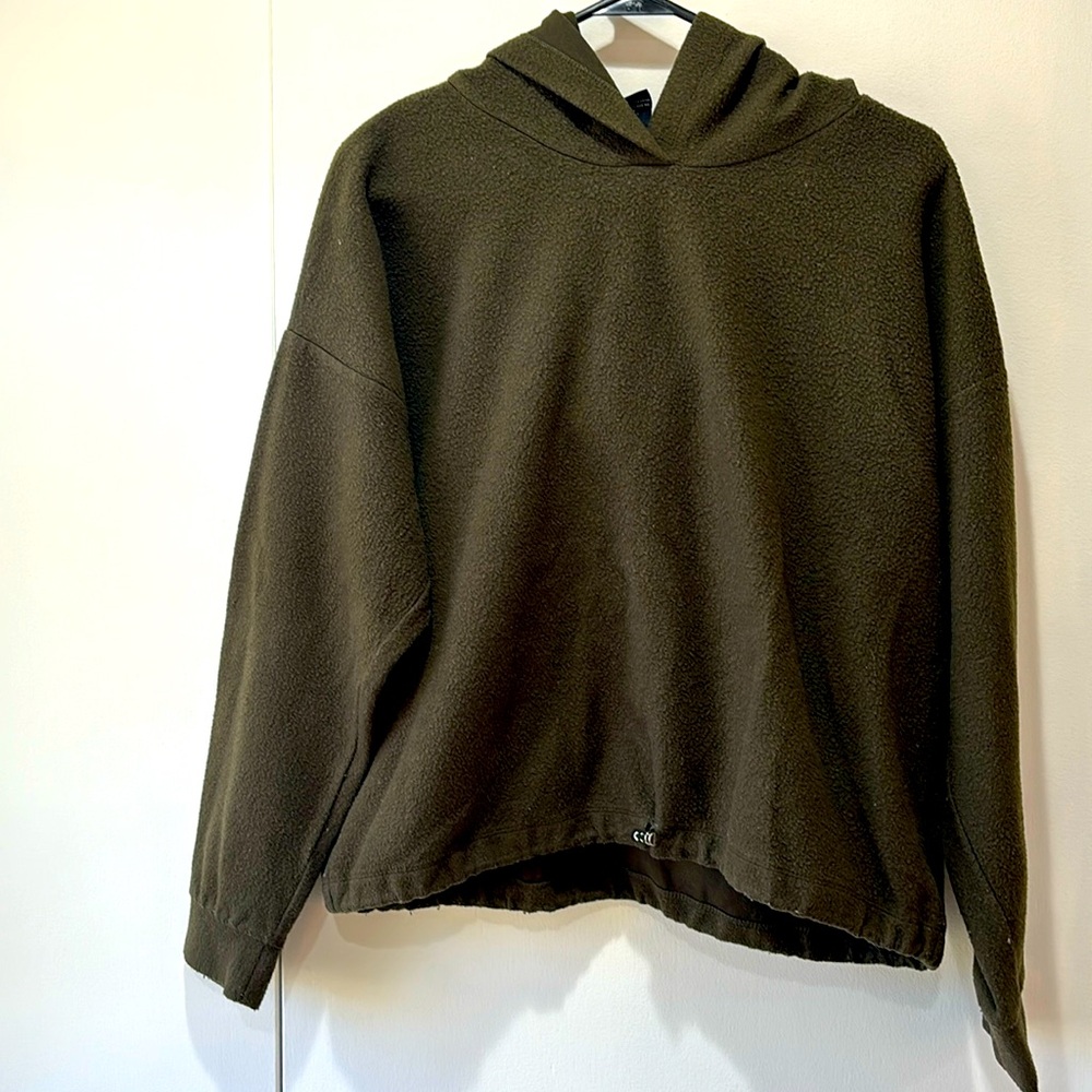 Forever 21 Slightly Cropped Fleece Hoodie